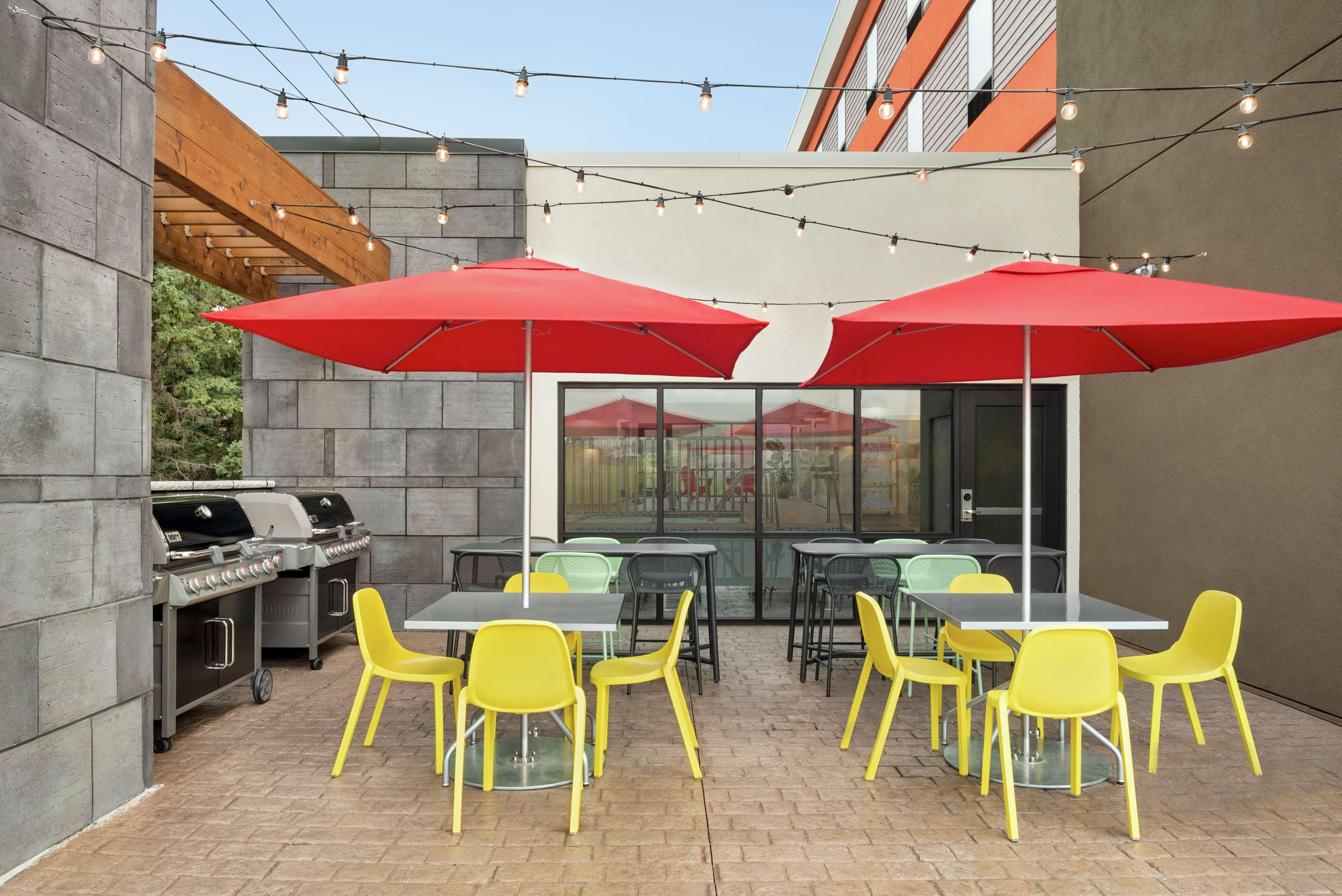Home2 Suites By Hilton Μπίσμπαρκ Εξωτερικό φωτογραφία