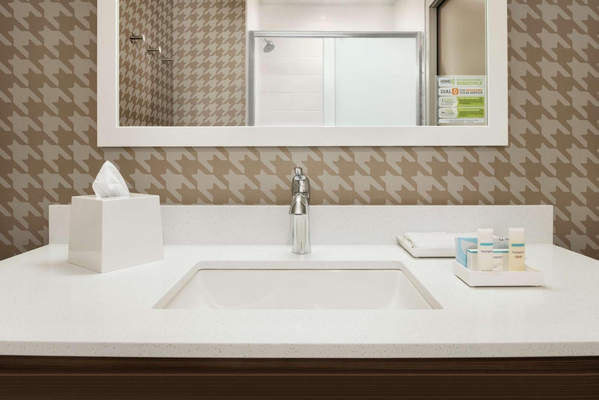 Home2 Suites By Hilton Μπίσμπαρκ Εξωτερικό φωτογραφία