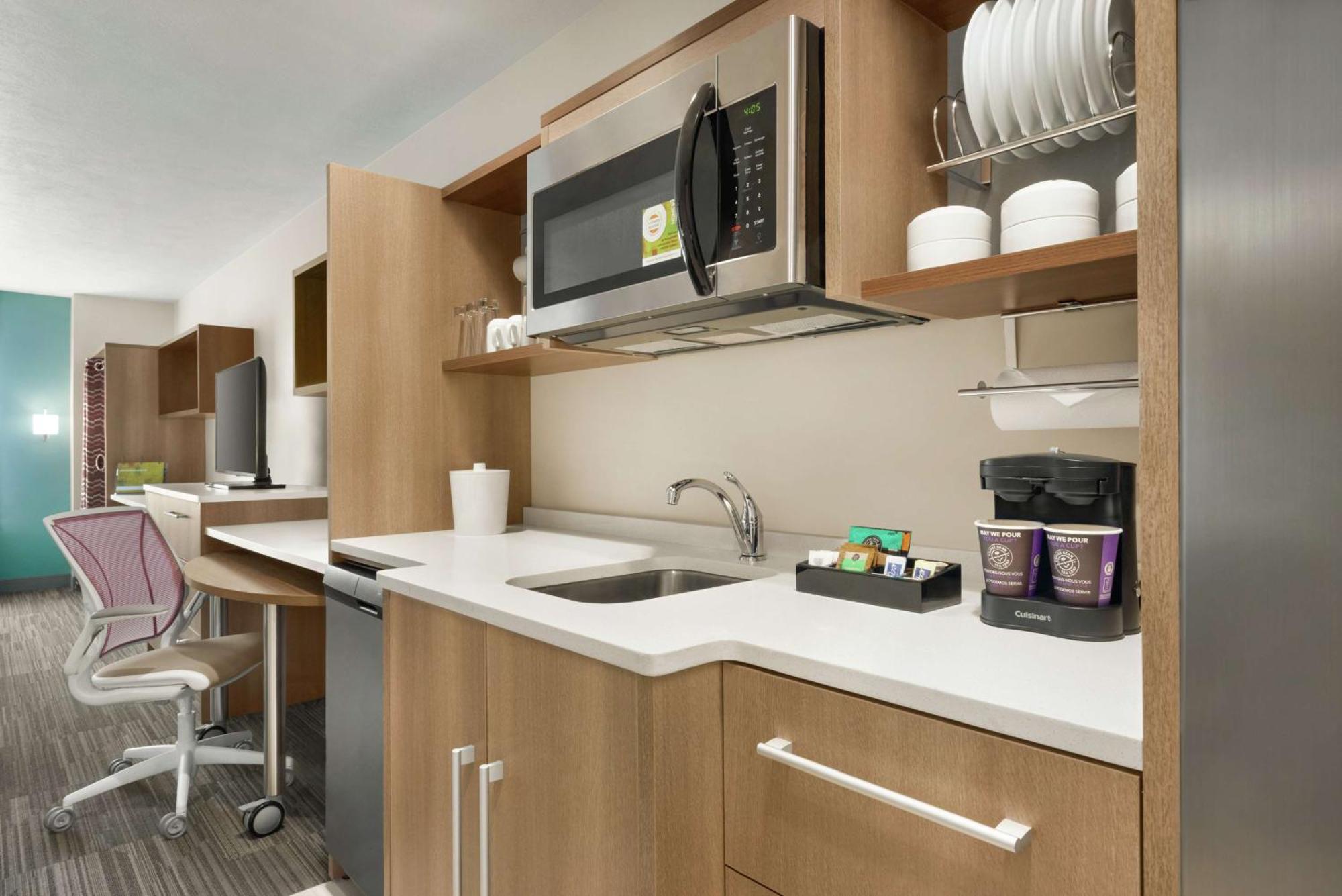 Home2 Suites By Hilton Μπίσμπαρκ Εξωτερικό φωτογραφία